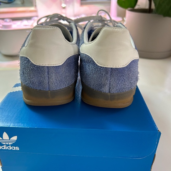 Adidas Gazelle Indoor Sneakers - blue and white colorway - Picture 7 of 8